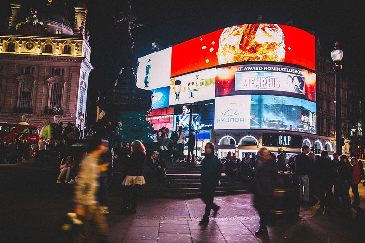 La pantalla LED aporta muchas posibilidades a la publicidad moderna
